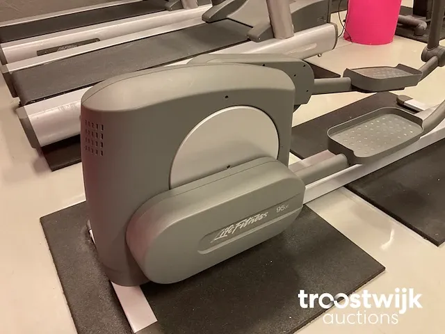 Crosstrainer - afbeelding 4 van  4