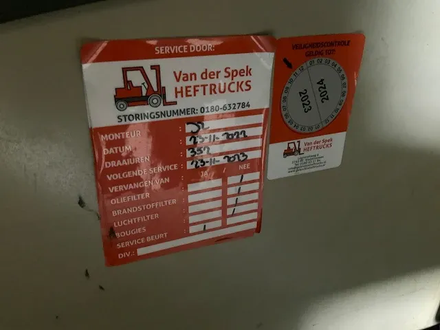 Crown esr reach truck. is momenteel nog in gebruik uren stand zal hierdoor afwijken. - afbeelding 4 van  15