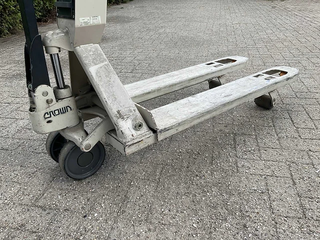 Crown pth50-2100 palletwagen met weegfunctie - afbeelding 8 van  9