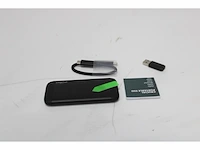 Crucial x8 4tb portable ssd up to 1050mb/s pc and mac usb 3.2 external solid state drive ct4000x8ssd9 - afbeelding 4 van  5