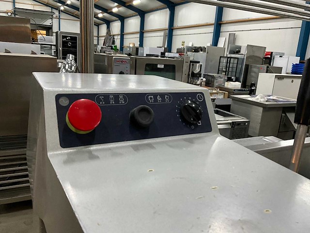 Cryprto peerless em20 planeetmenger - afbeelding 2 van  14