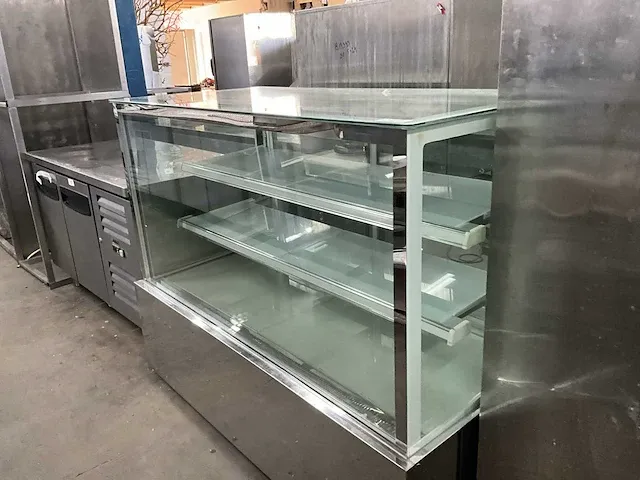 Cs-1500 gebaksvitrine - afbeelding 2 van  7