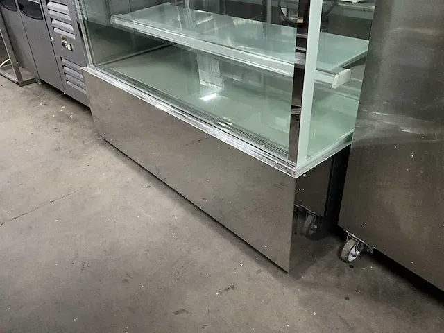 Cs-1500 gebaksvitrine - afbeelding 3 van  7