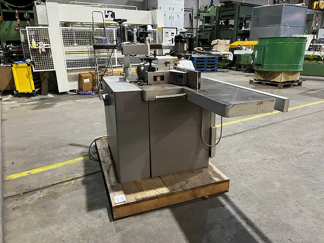 Csadei - 2006 - f 222l - tafel- en spilfreesmachine - afbeelding 12 van  16