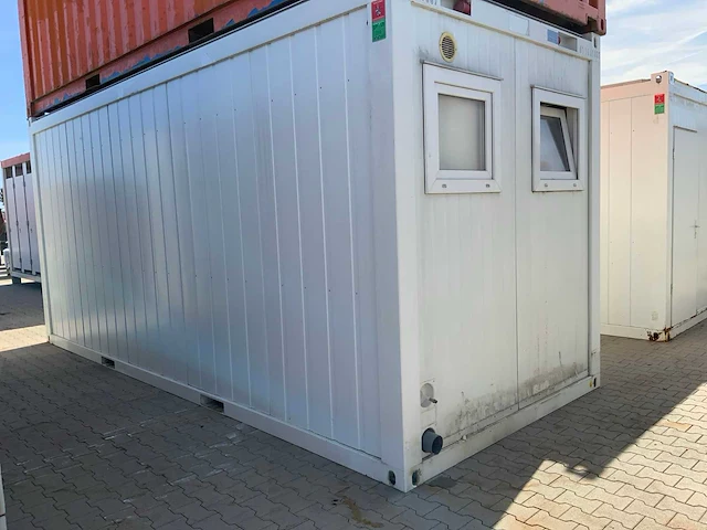 Ctx kleedruimte toilet / douche unit - afbeelding 8 van  13