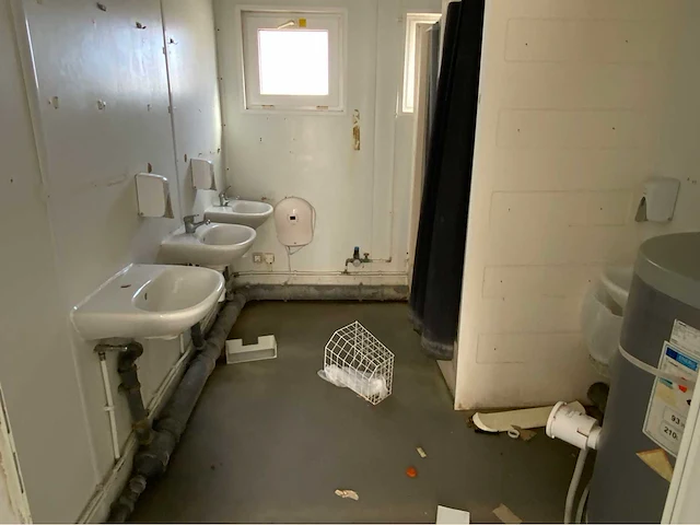 Ctx kleedruimte toilet / douche unit - afbeelding 2 van  10