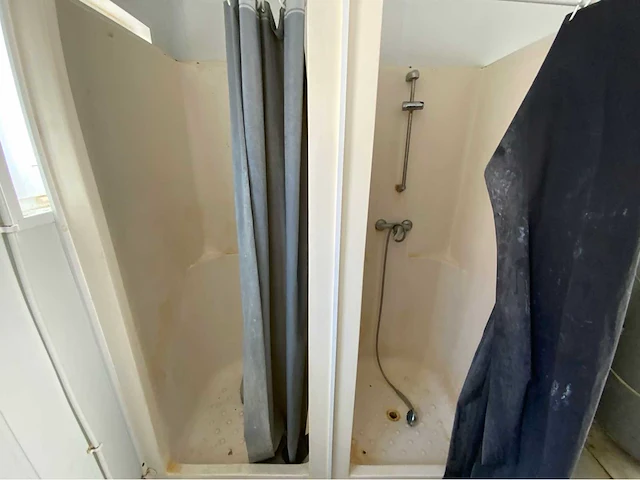 Ctx kleedruimte toilet / douche unit - afbeelding 8 van  10