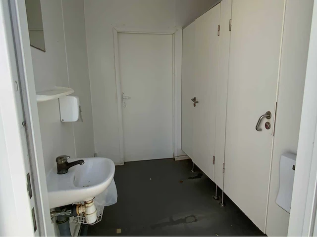 Ctx kleedruimte toilet / douche unit - afbeelding 5 van  9