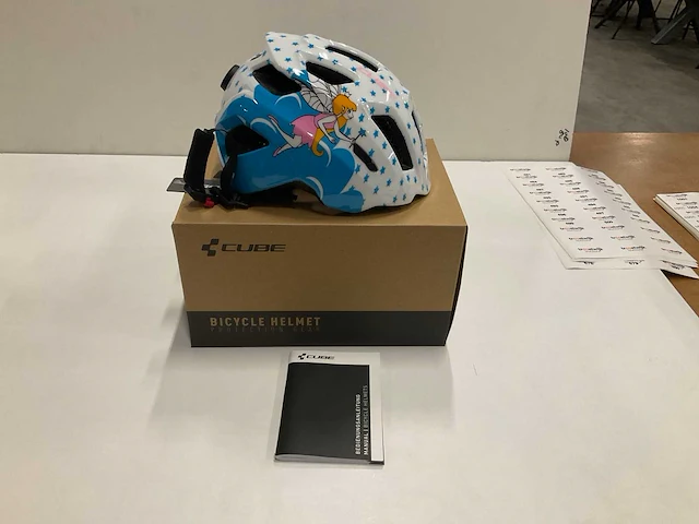 Cube fink kinderfietshelm maat s - afbeelding 1 van  3