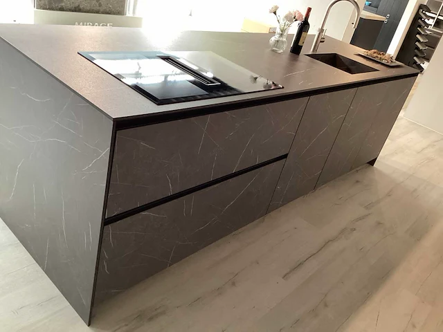 Cucinesse profilo showroom opstelling - afbeelding 14 van  38