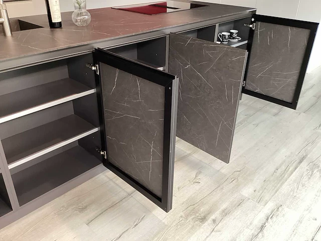Cucinesse profilo showroom opstelling - afbeelding 36 van  38