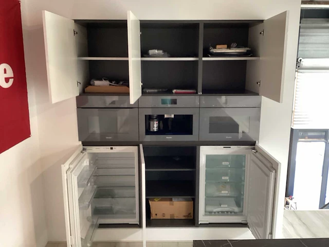 Cucinesse profilo showroom opstelling - afbeelding 38 van  38