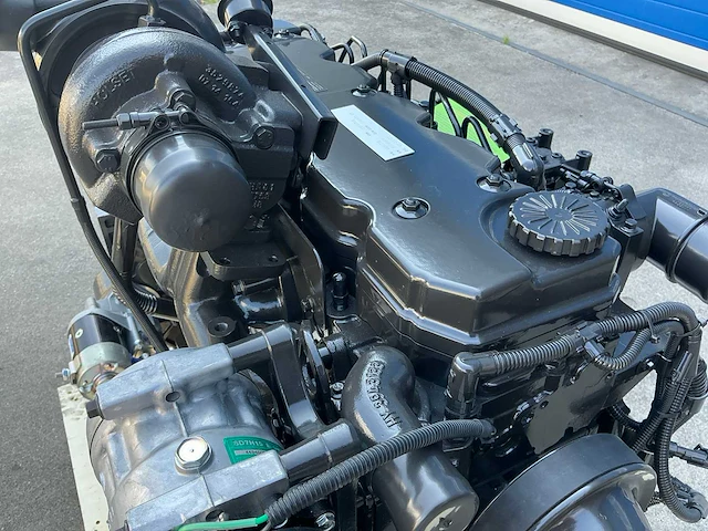 Cummins 2021 qsb6.7 dieselmotor - afbeelding 8 van  22
