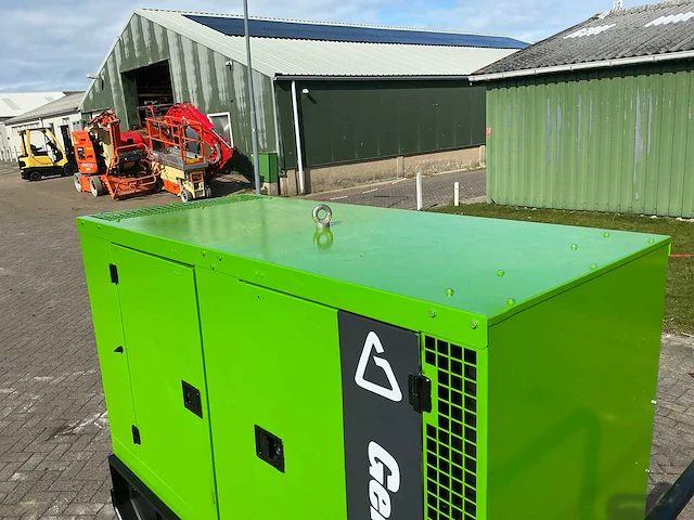 Cummins c50 stroomgenerator - afbeelding 15 van  18