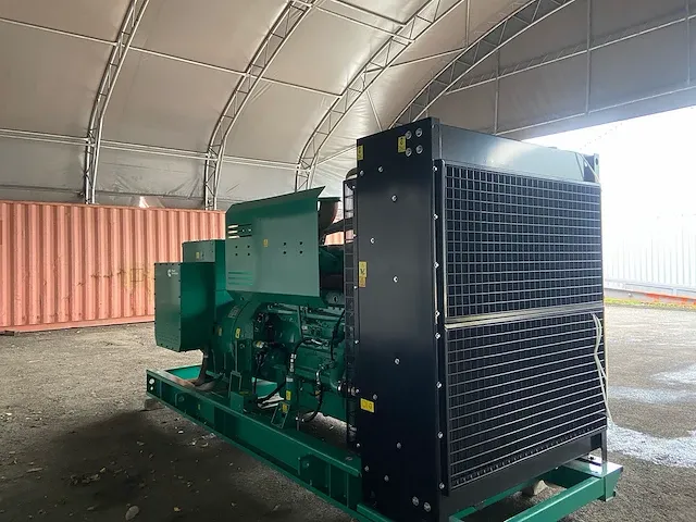 Cummins c900d5 - 900 kva - open generator - afbeelding 8 van  12