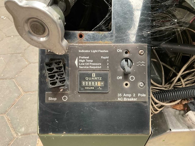 Cummins onan 7.5hdkat41934k stroomgenerator - afbeelding 7 van  8