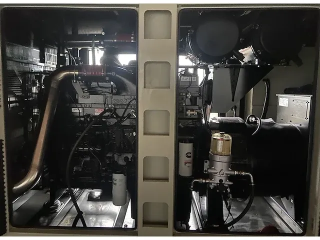 Cummins qsk19-g11 - 800 kva - silent generator - afbeelding 17 van  17