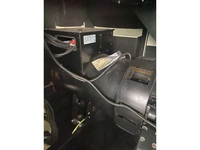 Cummins qsk19-g11 - 800 kva - silent generator - afbeelding 7 van  18