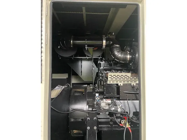 Cummins qsk19-g11 - 800 kva - silent generator - afbeelding 15 van  18