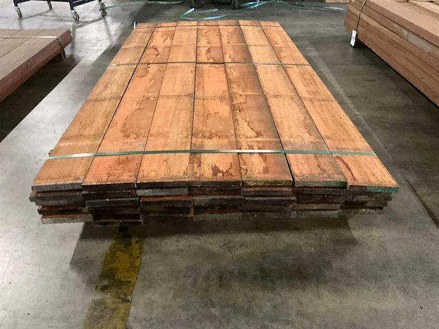 Cupiuba planken 20x150 mm (35x) - afbeelding 4 van  5