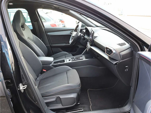 Cupra formentor 1.4 e-hybrid 245pk automaat 2023 - afbeelding 27 van  41