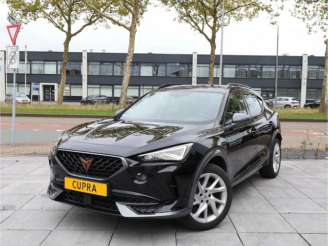 Cupra formentor 1.4 e-hybrid business phev automaat 2022 - afbeelding 1 van  32