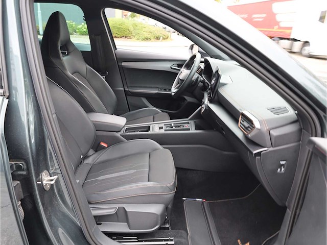 Cupra formentor 1.4 e-hybrid phev 204pk automaat 2022 - afbeelding 29 van  44