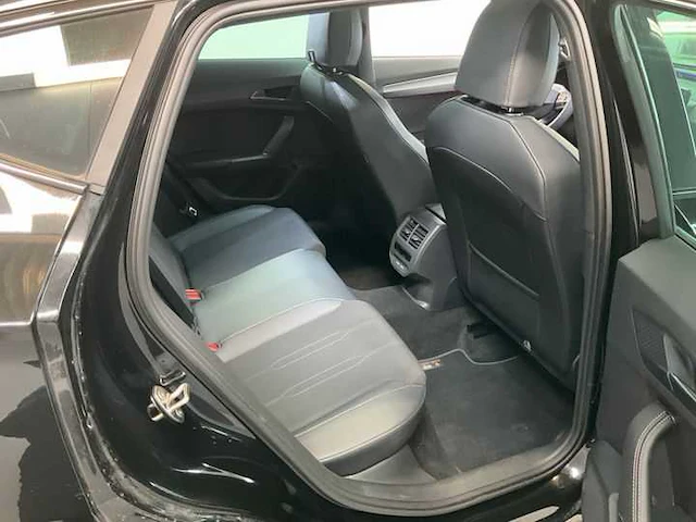 Cupra formentor 1.5 tsi business edition automaat 2024 - afbeelding 21 van  27