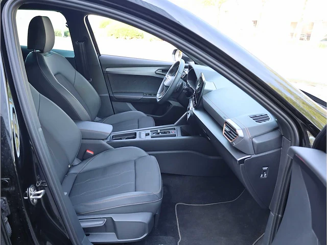 Cupra formentor 1.5 tsi business edition automaat 2024 - afbeelding 26 van  39