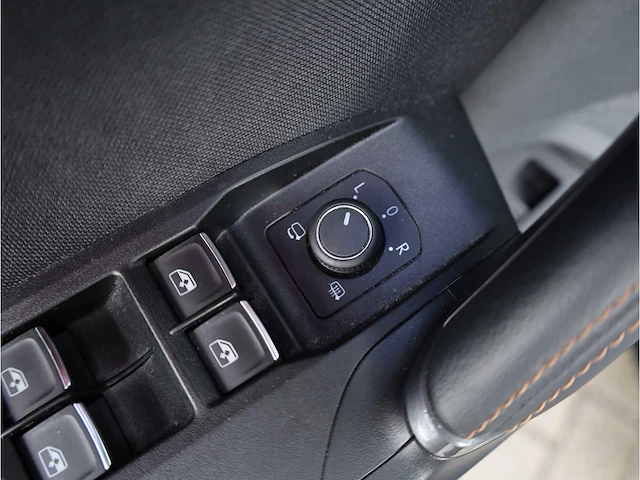 Cupra leon 1.4 e-hybrid phev 245pk automaat 2021 - afbeelding 18 van  31