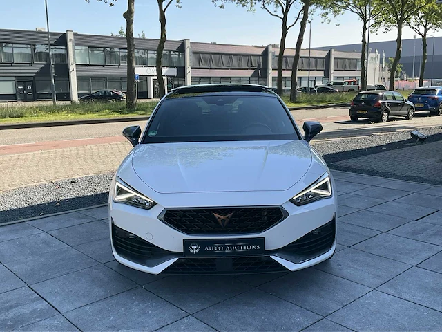 Cupra leon fr phev 1.4 ehybrid 245pk automaat 2022 - afbeelding 35 van  36