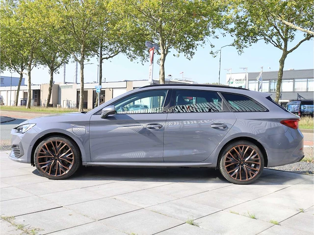 Cupra leon sportstourer 1.4 e-hybrid phev 245pk automaat 2021 - afbeelding 12 van  43