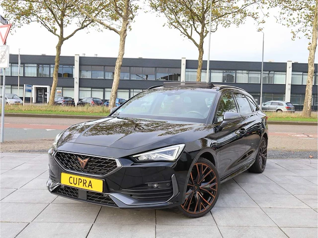 Cupra leon sportstourer 1.4 e-hybrid phev 245pk automaat 2021 - afbeelding 1 van  37