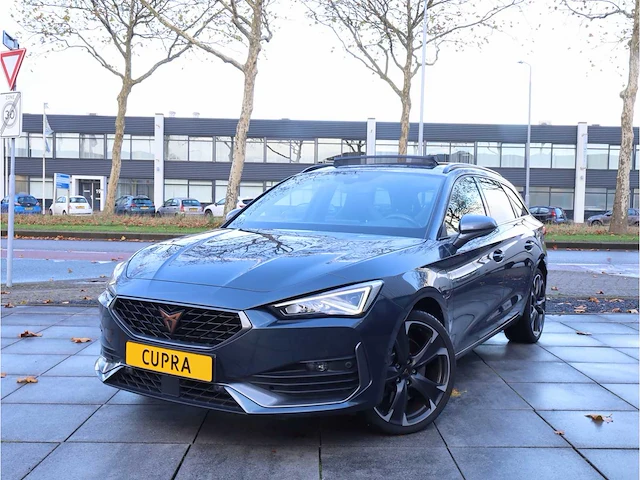 Cupra leon sportstourer 1.4 e-hybrid phev 245pk automaat 2021 - afbeelding 1 van  36