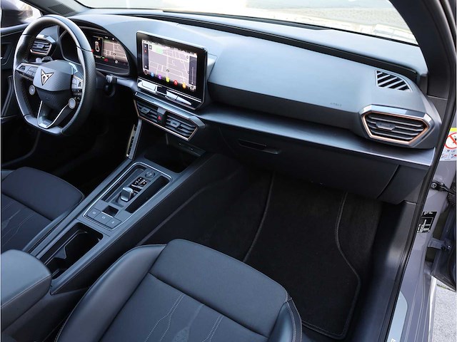 Cupra leon sportstourer 1.4 e-hybrid vz 245pk automaat 2021 - afbeelding 14 van  47