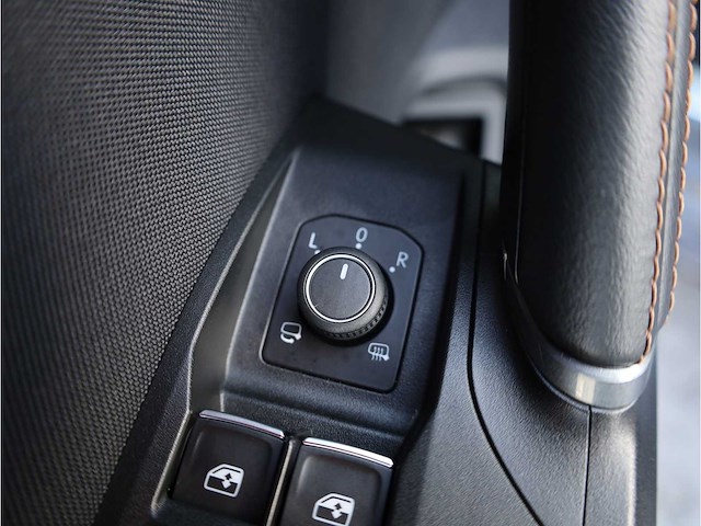 Cupra leon sportstourer 1.4 e-hybrid vz 245pk automaat 2021 - afbeelding 34 van  47