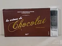 Curieuze boekvorm - afbeelding 1 van  9