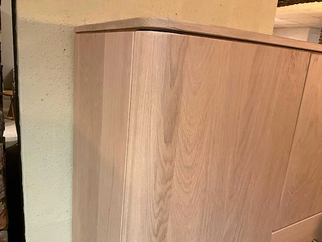 Curve eiken opbergkast - afbeelding 4 van  9