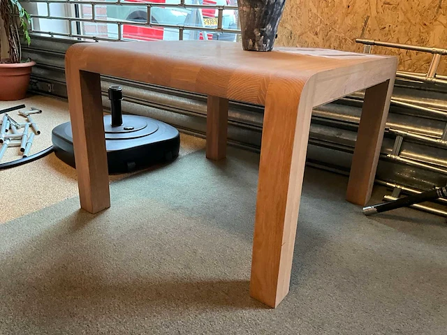 Curve eiken salontafel - afbeelding 1 van  6