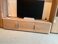 Curve eiken tv meubel - afbeelding 2 van  8