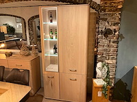 Curve eiken vitrinekast - afbeelding 1 van  8