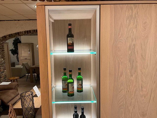 Curve eiken vitrinekast - afbeelding 4 van  8