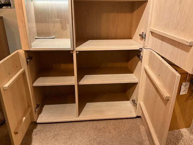 Curve eiken vitrinekast - afbeelding 7 van  8