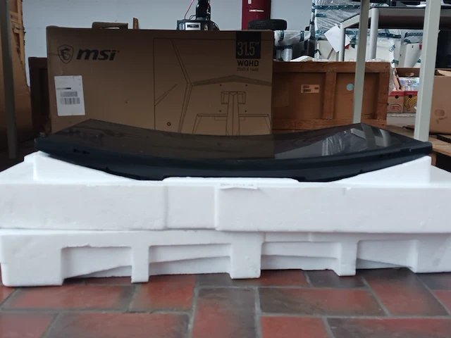 Curved gaming monitor msi, optix g32cq4, bouwjaar 2021 - afbeelding 3 van  6