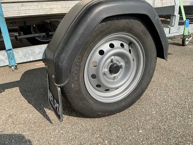 Custers steigeraanhanger met rolsteiger - afbeelding 3 van  11