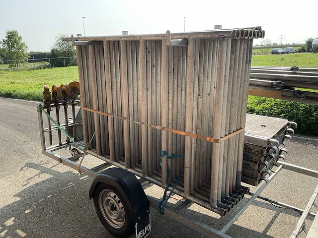 Custers steigeraanhanger met rolsteiger - afbeelding 7 van  11