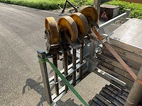 Custers steigeraanhanger met rolsteiger - afbeelding 10 van  11