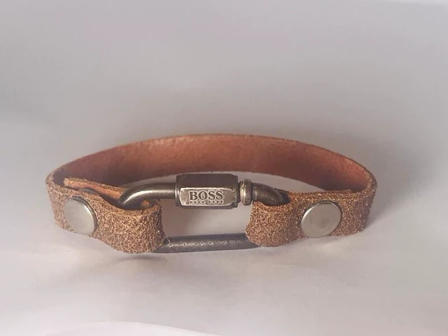 Custom hugo boss armband - nieuw uit oud winkelvoorraad - afbeelding 1 van  4