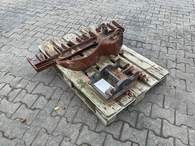 Cw05 graafmachine uitrustingsstuk (2x) - afbeelding 1 van  4