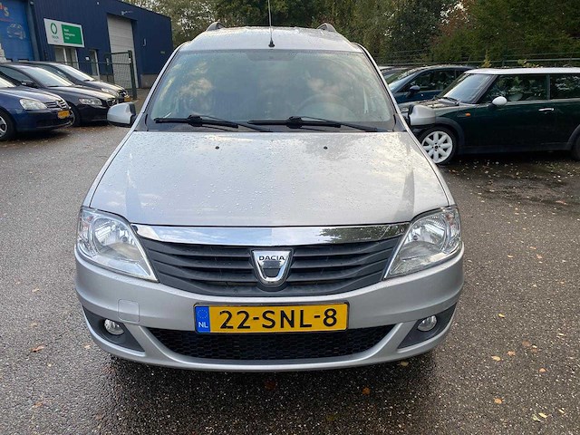 Dacia - 2011 - logan mcv - 1.6 mpi blackline - 22-snl-8 - afbeelding 17 van  23